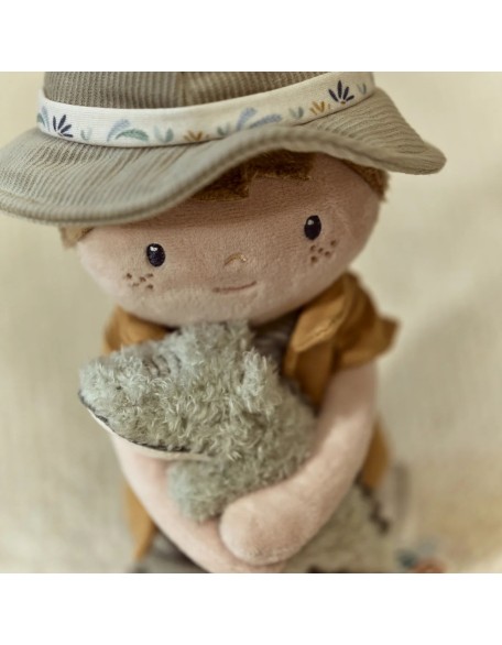 Мека кукла ренџер Џим 35 см, Safari Friends, Little Dutch
