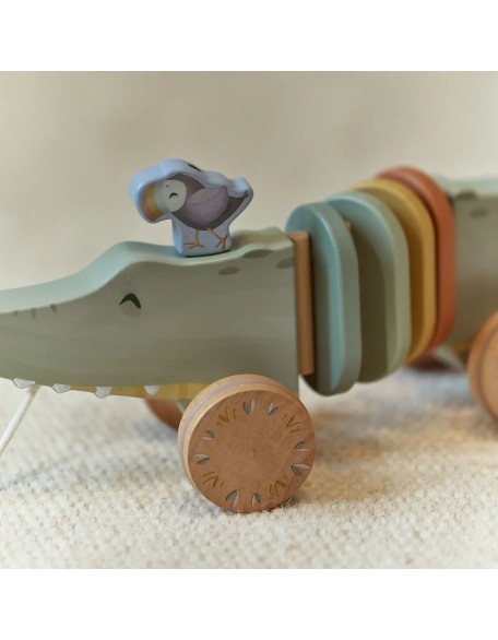 Дрвена играчка на влечење - Safari Friends, Little Dutch Дрвена играчка на влечење - Safari Friends, Little Dutch
