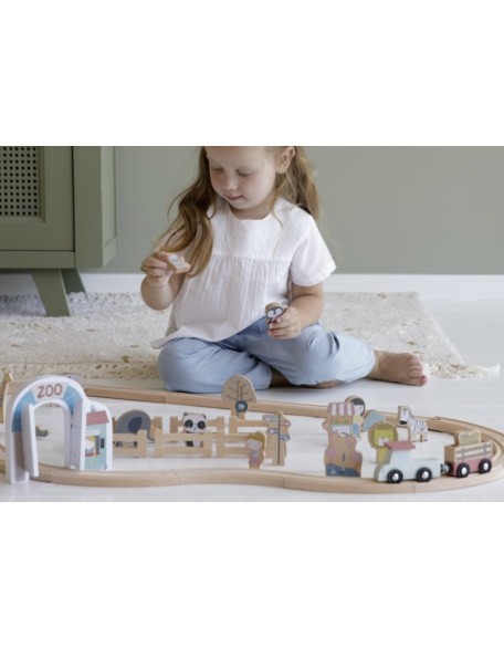 Зоолошка градина - продолжување на железничка патека, Little Dutch