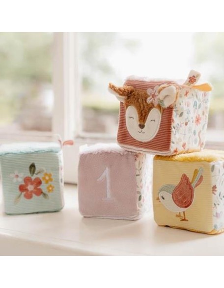 Сет од 4 меки коцки со активности - Fairy Garden, Little Dutch