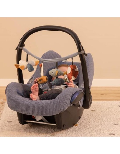 Мек синџир со активности - Sailors Bay, Little Dutch