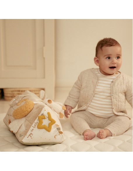 Мек триаголник со активности - Newborn Naturals, Little Dutch
