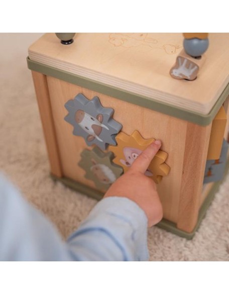 Дрвена коцка со активности - Little Farm, Little Dutch