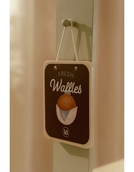 Двострано пазарче и кафуле  - Little Dutch