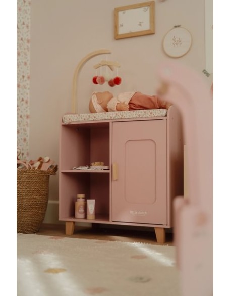 Дрвена маса за пресоблекување кукли - Little Dutch