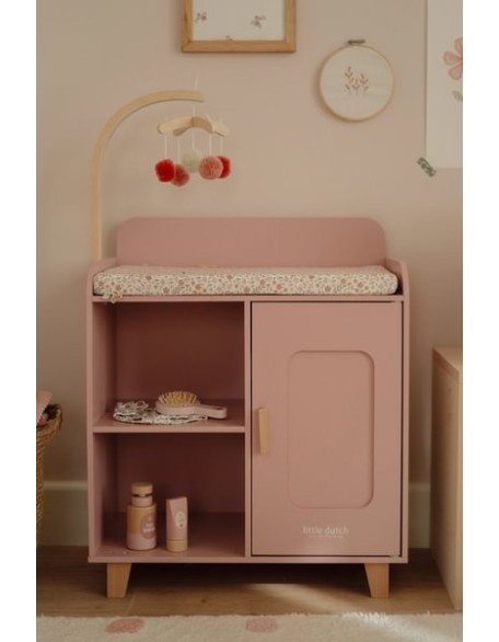 Дрвена маса за пресоблекување кукли - Little Dutch