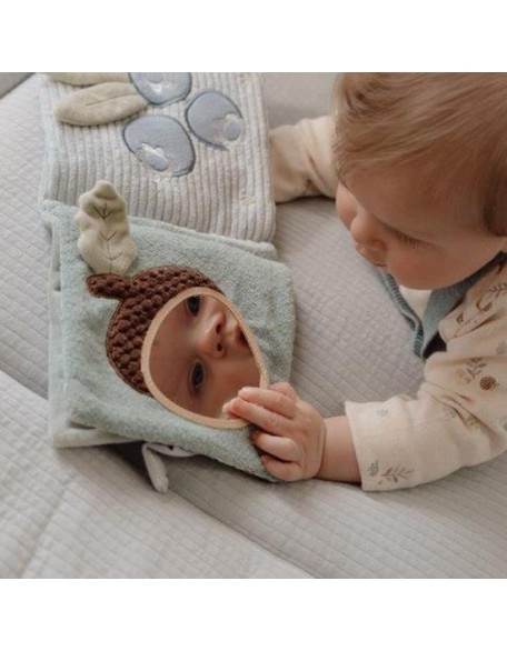 Мека книга со активности за бебе - Forest Friends, Little Dutch